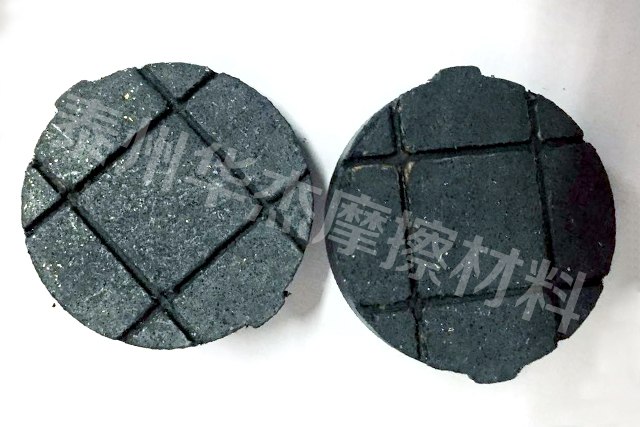 �м��CĦ��Ƭ